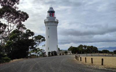 Epiphany 5 Isaiah 58:7-10; 1 Corinthians 2:1-5; Matthew 5:13-16